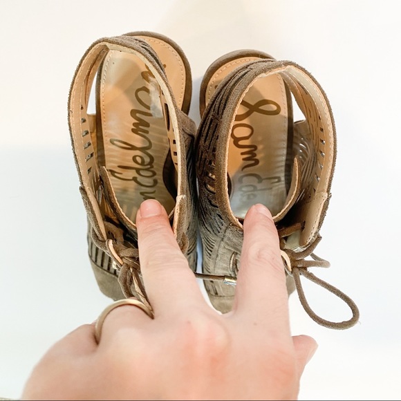 Sam Edelman Beige Rocco Sandal | Size 9.5 - Picture 5 of 8